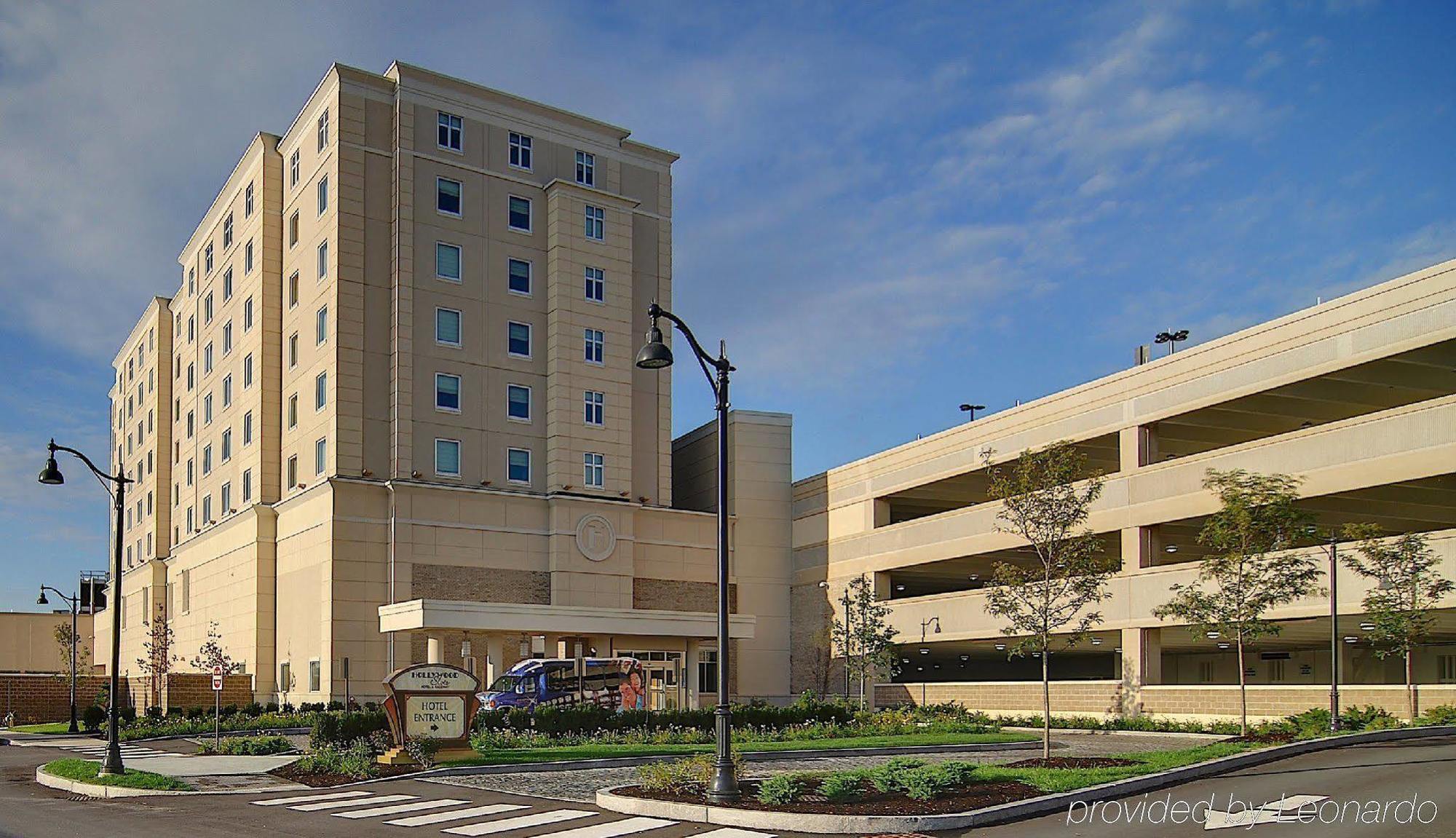 Hollywood Casino Bangor Hotel Exterior foto